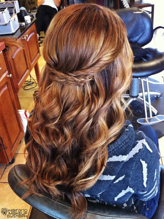 cabello semirecogido pelo largo