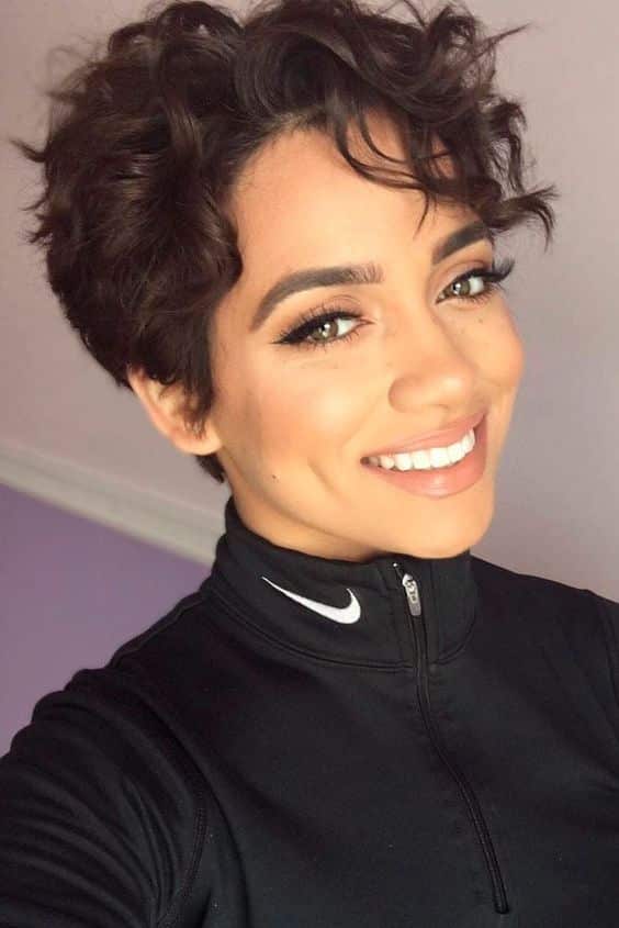 Corte Pelo Corto Para Pelo Rizado (1)